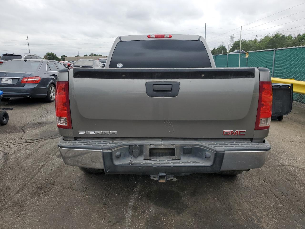 2008 GMC Sierra C1500 VIN: 2GTEC13C781162345 Lot: 62786325