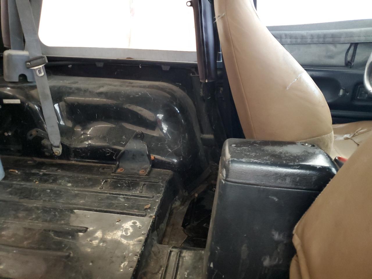 1997 Jeep Wrangler / Tj Sport VIN: 1J4FY19S3VP437139 Lot: 61538235