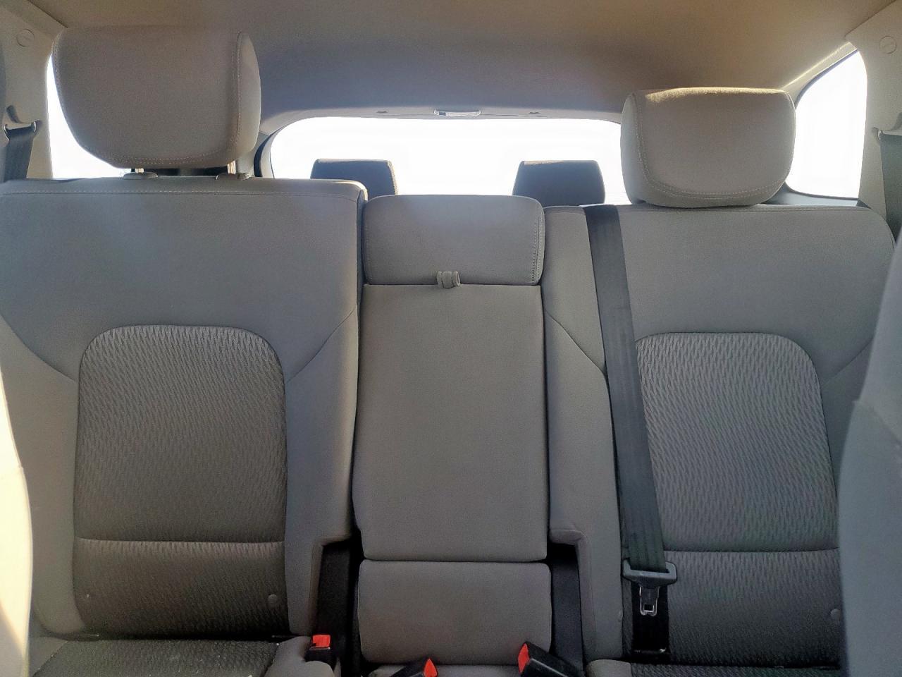 HYUNDAI SANTA FE 2017 VIN KM8SM4HF3HU215580 фото 10