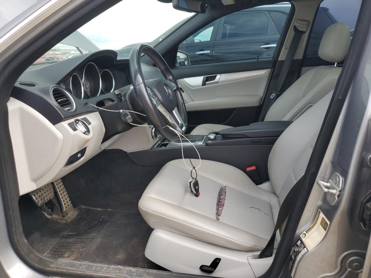 2012 Mercedes-Benz C 300 4Matic VIN: WDDGF8BB9CA632381 Lot: 63055425