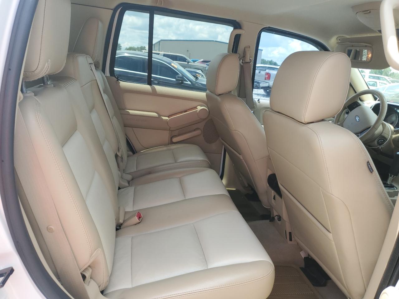 2006 Ford Explorer Eddie Bauer VIN: 1FMEU74856UB28587 Lot: 62789585