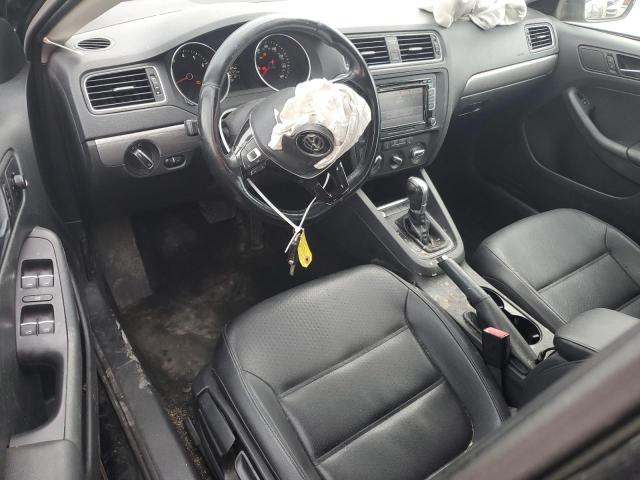  VOLKSWAGEN JETTA 2015 Чорний