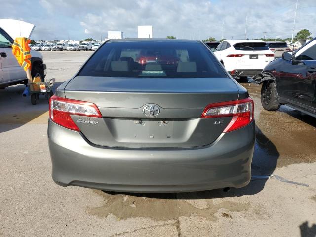  TOYOTA CAMRY 2013 Srebrny