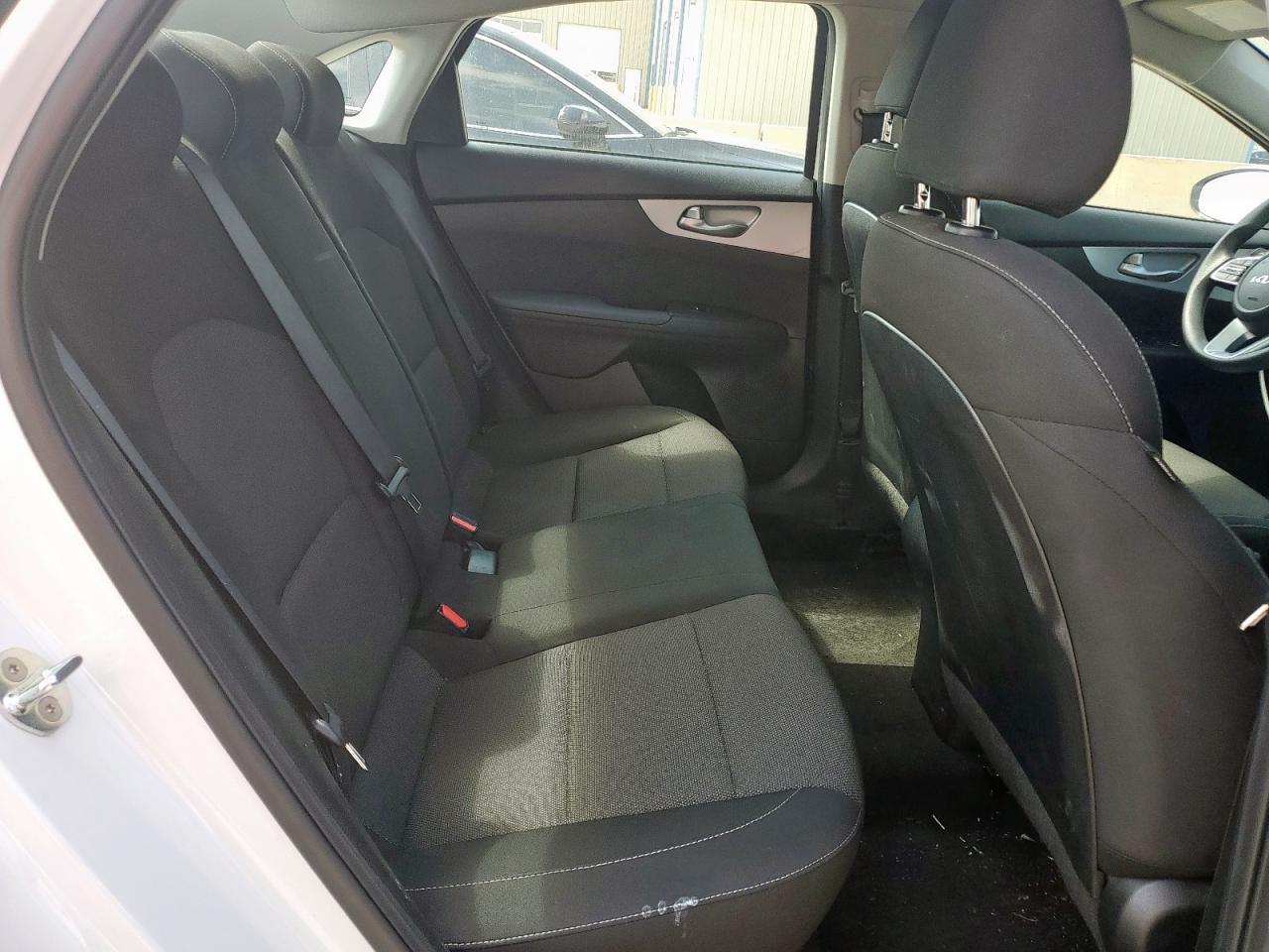KIA FORTE 2023 VIN 3KPF24AD5PE588704 photo 10