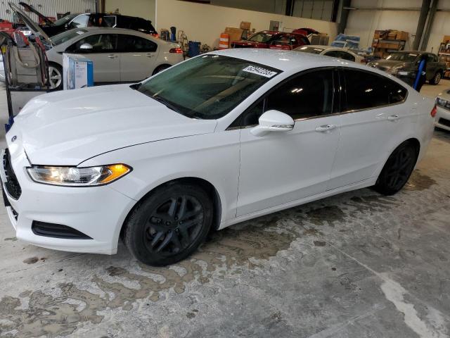  FORD FUSION 2016 Biały