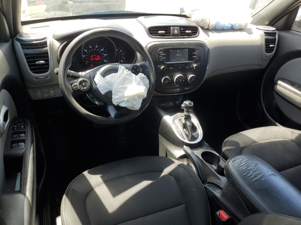 2016 Kia Soul + VIN: KNDJP3A58G7845157 Lot: 61258345