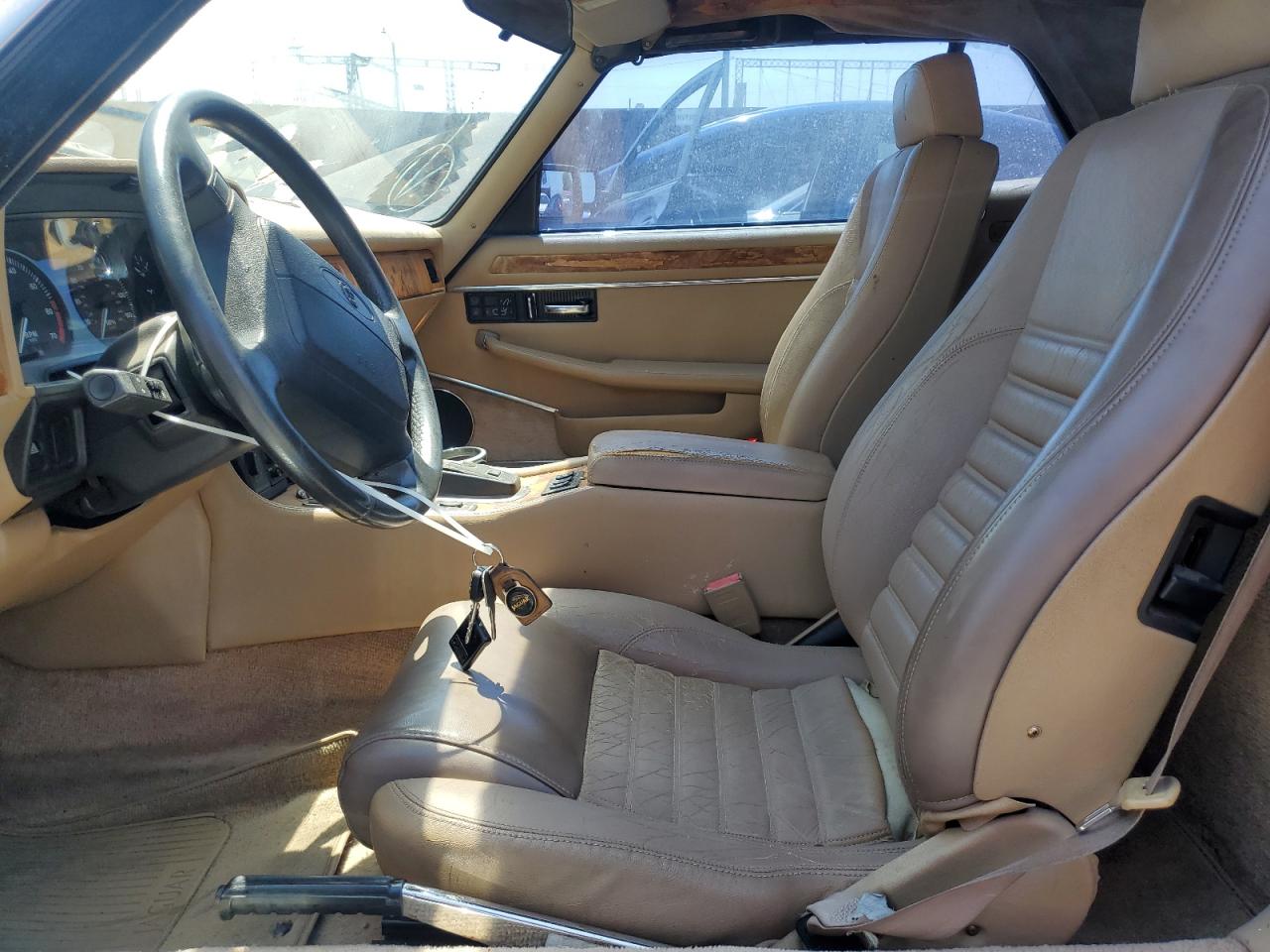 1994 Jaguar Xjs VIN: SAJNX4748RC188121 Lot: 61803865