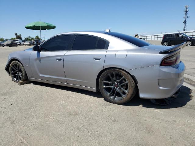 Sedans DODGE CHARGER 2016 Srebrny