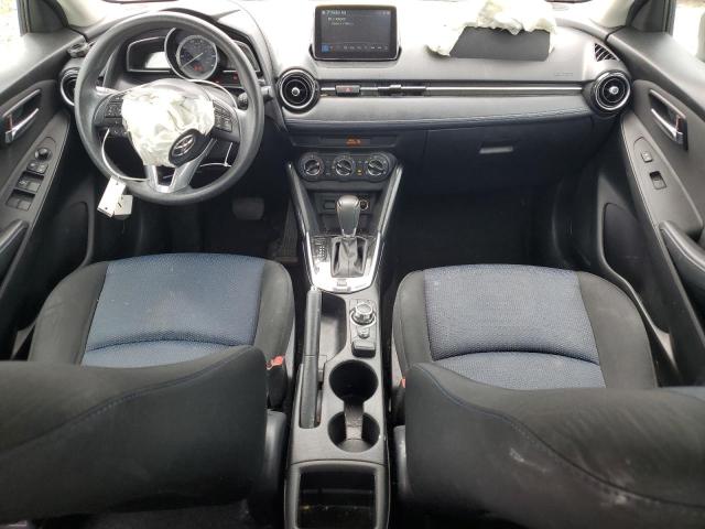  TOYOTA YARIS 2018 Biały