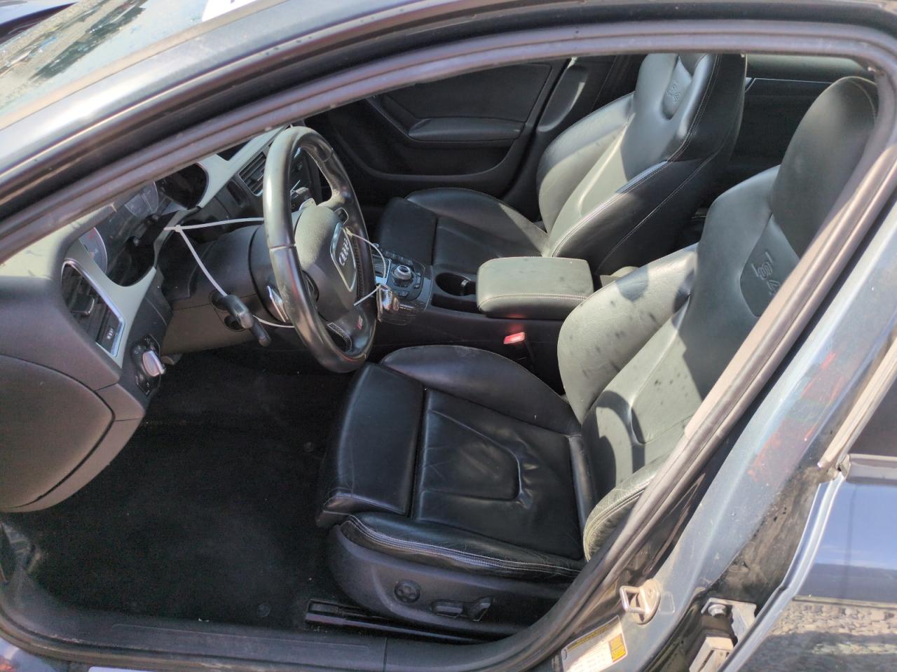 2011 Audi S4 Premium Plus VIN: WAUBGAFL5BA056442 Lot: 61853735