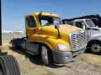 2013 Freightliner Cascadia 125 Semi Truck for Sale in Sacramento, CA - All Over