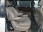 2004 Toyota Sienna Xle for Sale in Wheeling, IL - Side