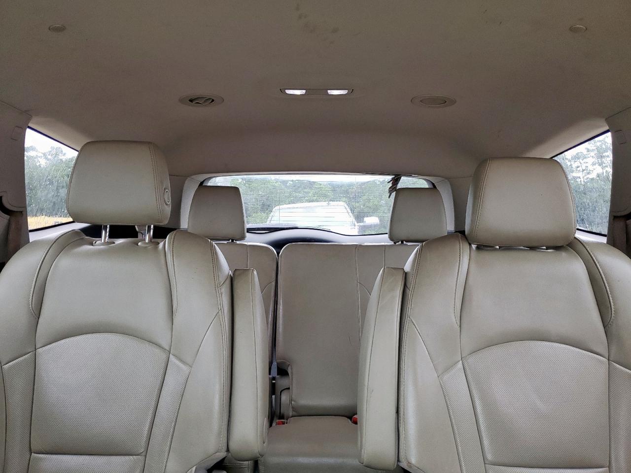 2018 Buick Enclave Essence VIN: 5GAERBKW8JJ280546 Lot: 60668175