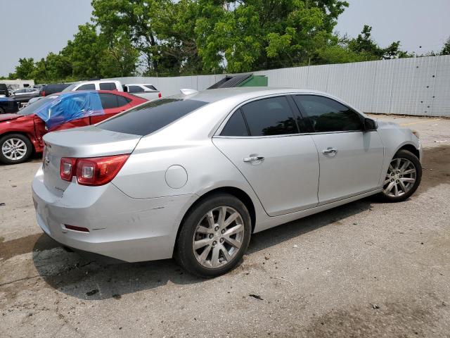 Седаны CHEVROLET MALIBU 2016 Серебристый
