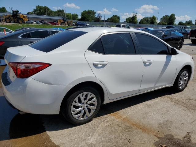  TOYOTA COROLLA 2018 Белы