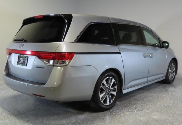 Minivans HONDA ODYSSEY 2016 Srebrny