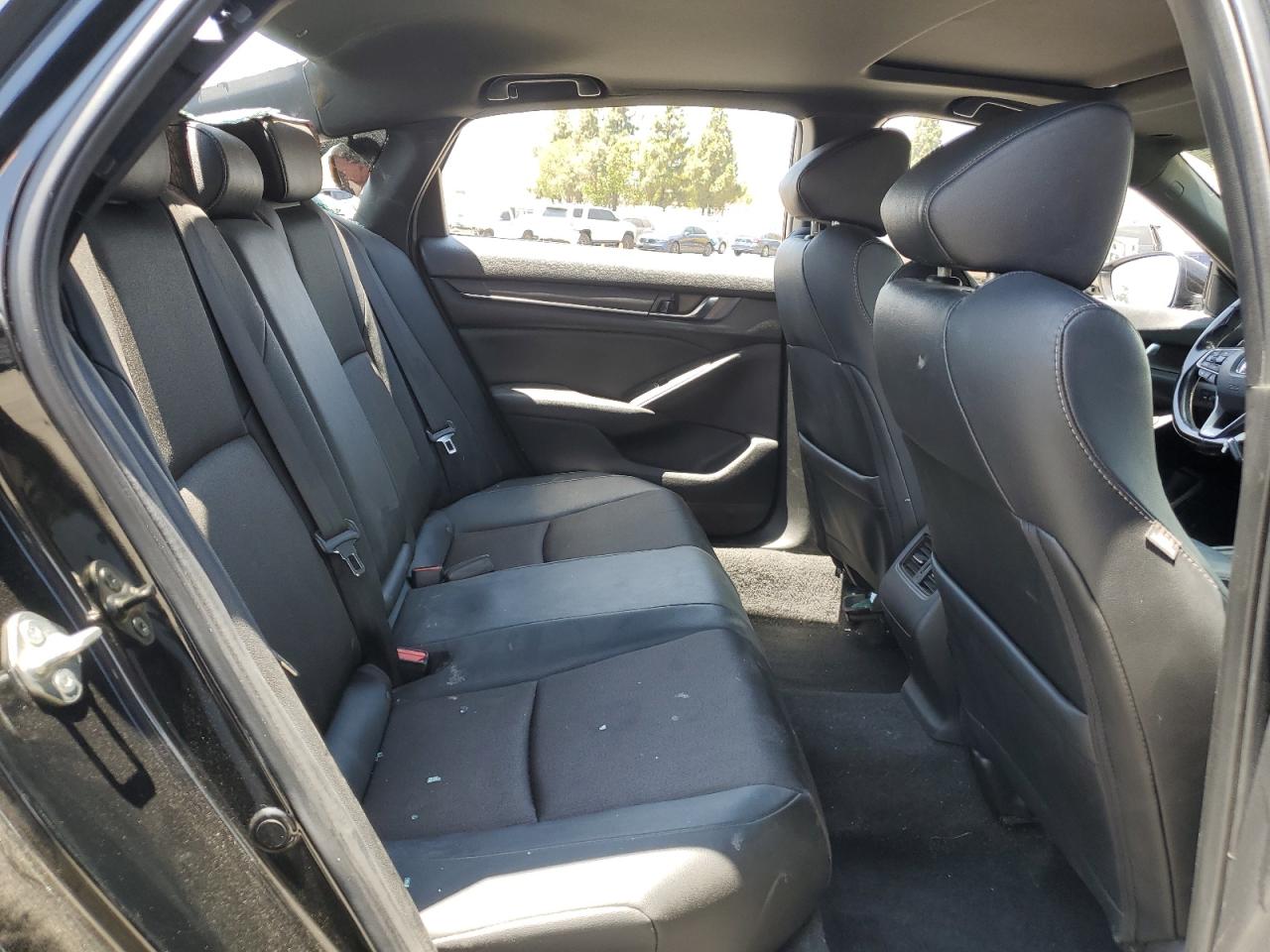 HONDA ACCORD 2019 VIN 1HGCV2F3XKA034103 фото 10