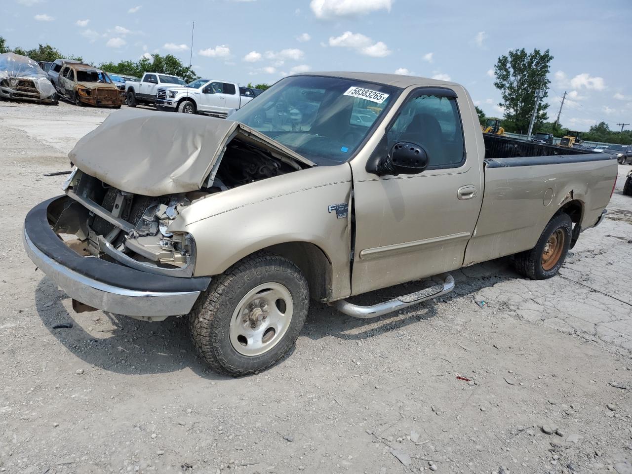 1999 Ford F150 للبيع في Kansas City، KS - Front End