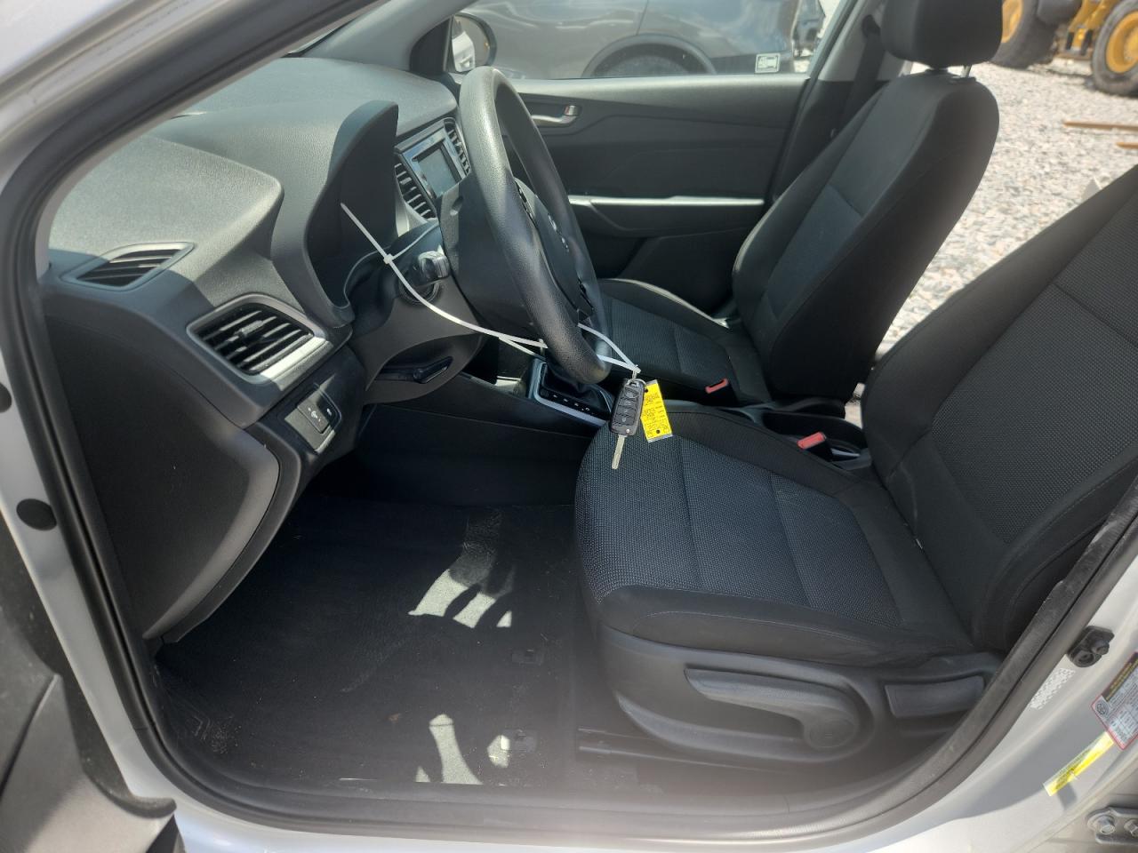 2021 Hyundai Accent Se VIN: 3KPC24A64ME130510 Lot: 62145785