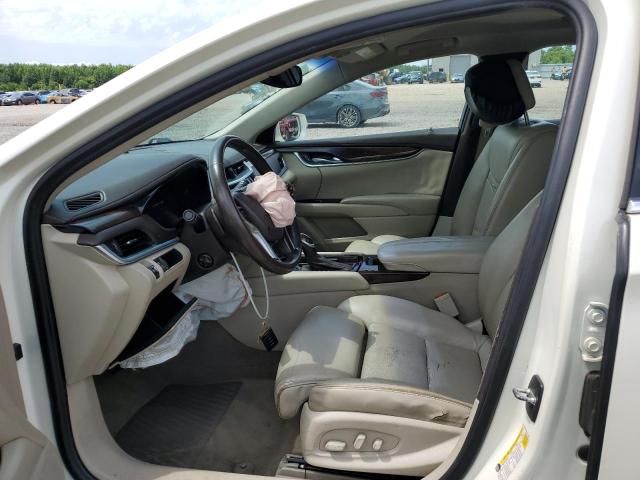 Sedans CADILLAC XTS 2013 White