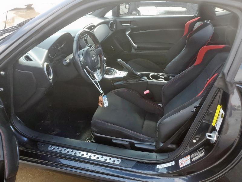  TOYOTA SCION 2016 Черный