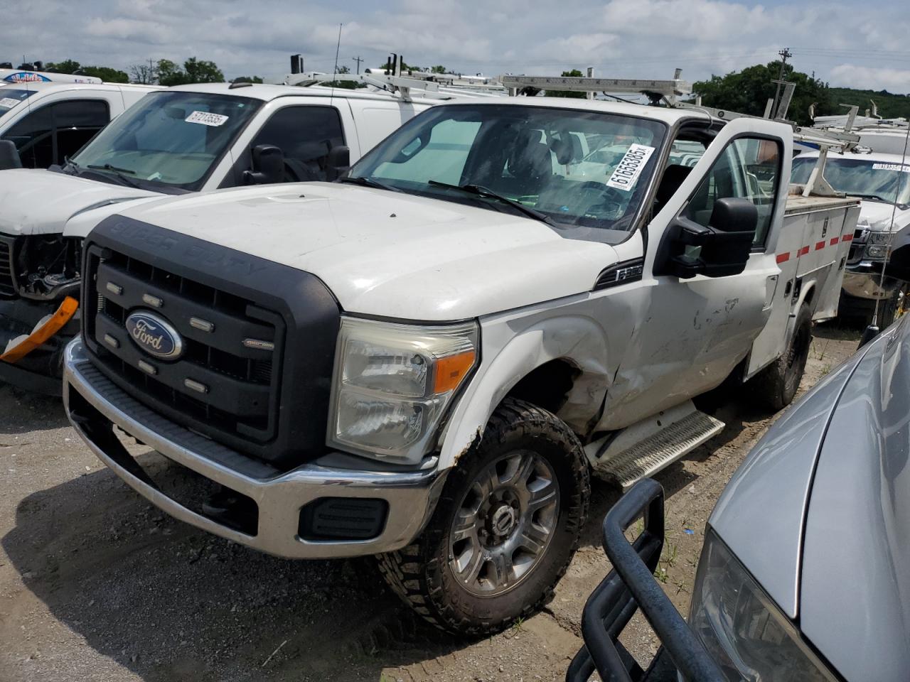 2011 Ford F350 Super 6.2L zu verkaufen in Lebanon, TN - Side