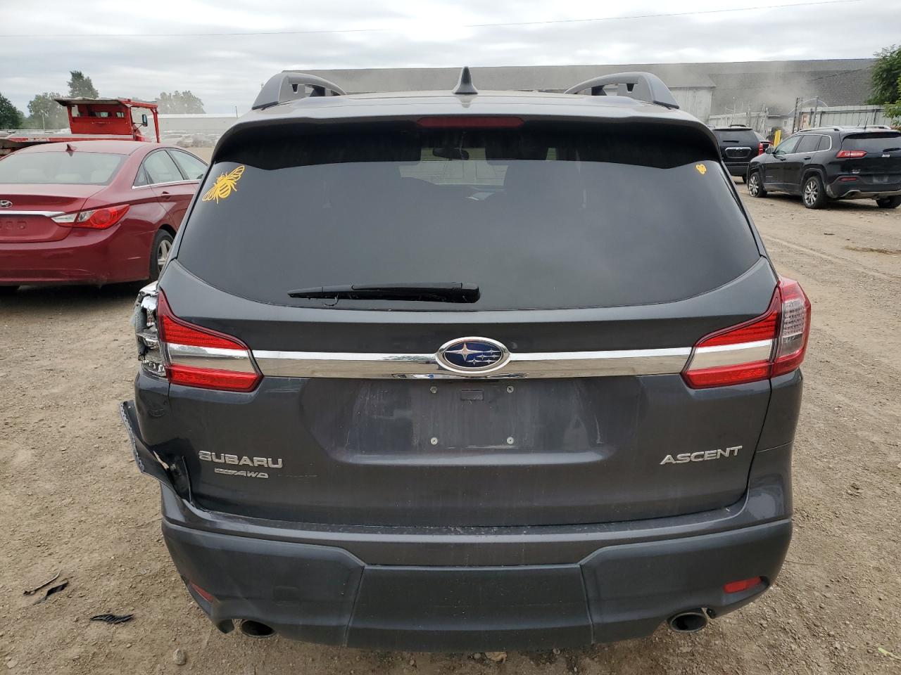 2019 Subaru Ascent Premium VIN: 4S4WMABD5K3487777 Lot: 61837415