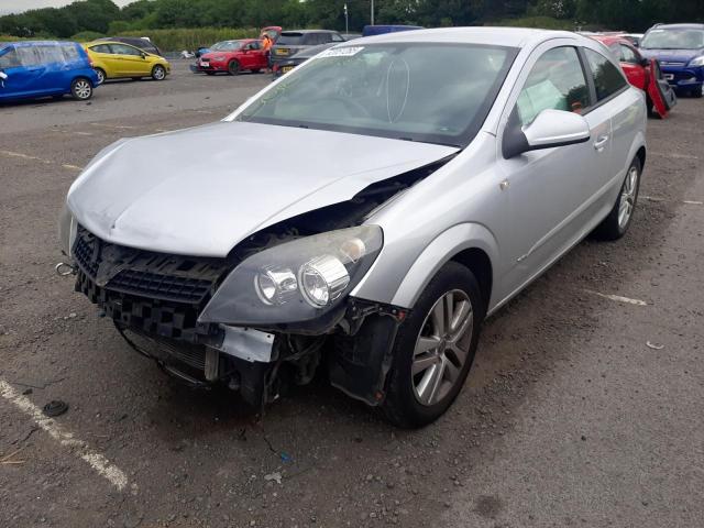 VAUXHALL ASTRA SXI 2010