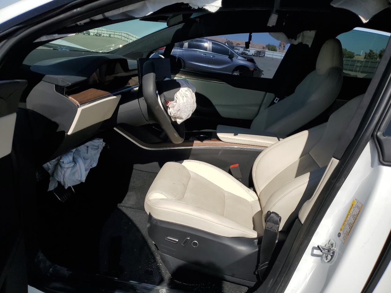 2022 Tesla Model X VIN: 7SAXCAE55NF357721 Lot: 61814275