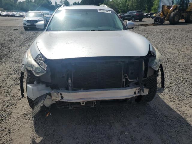  INFINITI QX70 2015 Серебристый