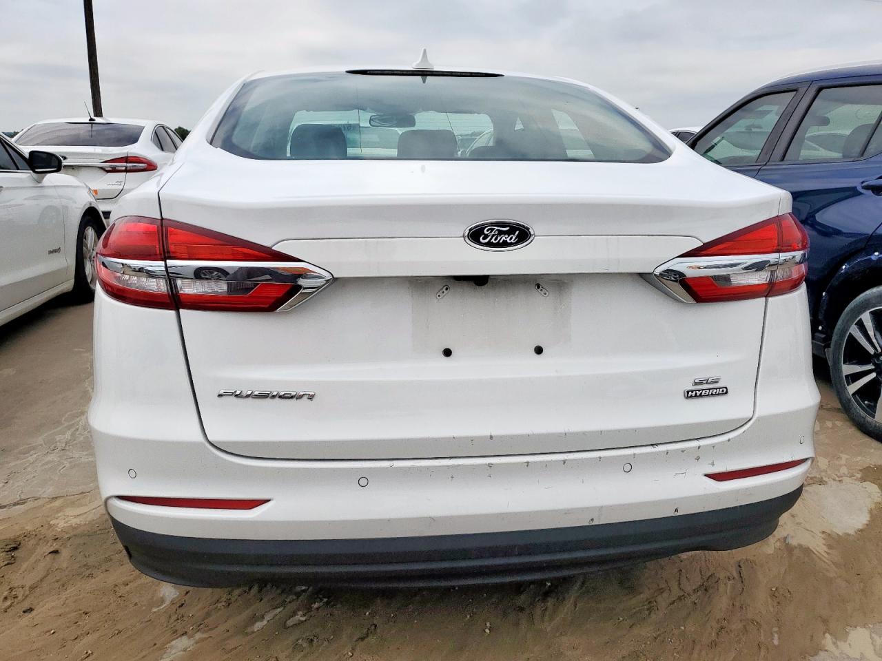 2020 Ford Fusion Se VIN: 3FA6P0LU5LR264975 Lot: 57235955