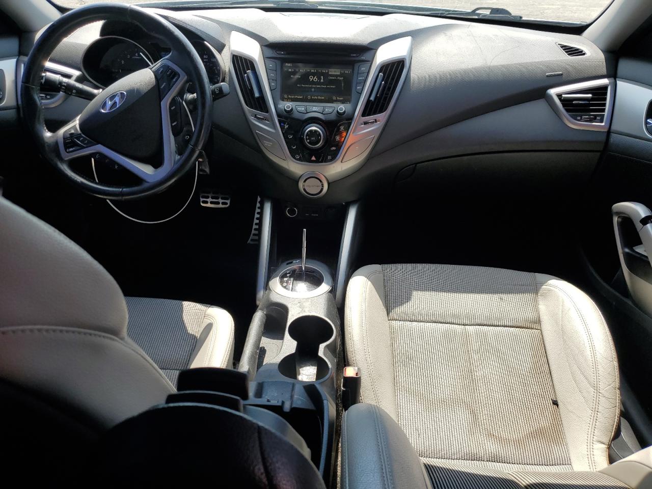 2014 Hyundai Veloster VIN: KMHTC6AD1EU206612 Lot: 61544515