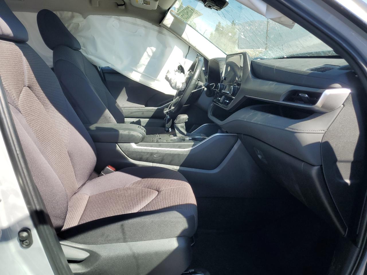 2024 Toyota Highlander Hybrid Xle VIN: 5TDKARAH5RS528691 Lot: 63059055