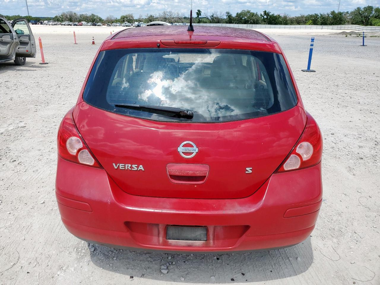 2007 Nissan Versa S VIN: 3N1BC13E77L446756 Lot: 62960345