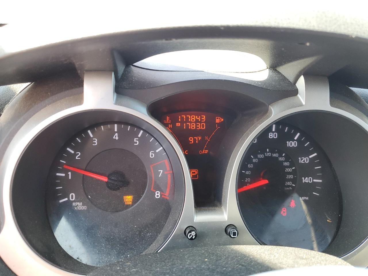 NISSAN JUKE 2014 VIN JN8AF5MR4ET362366 photo 9