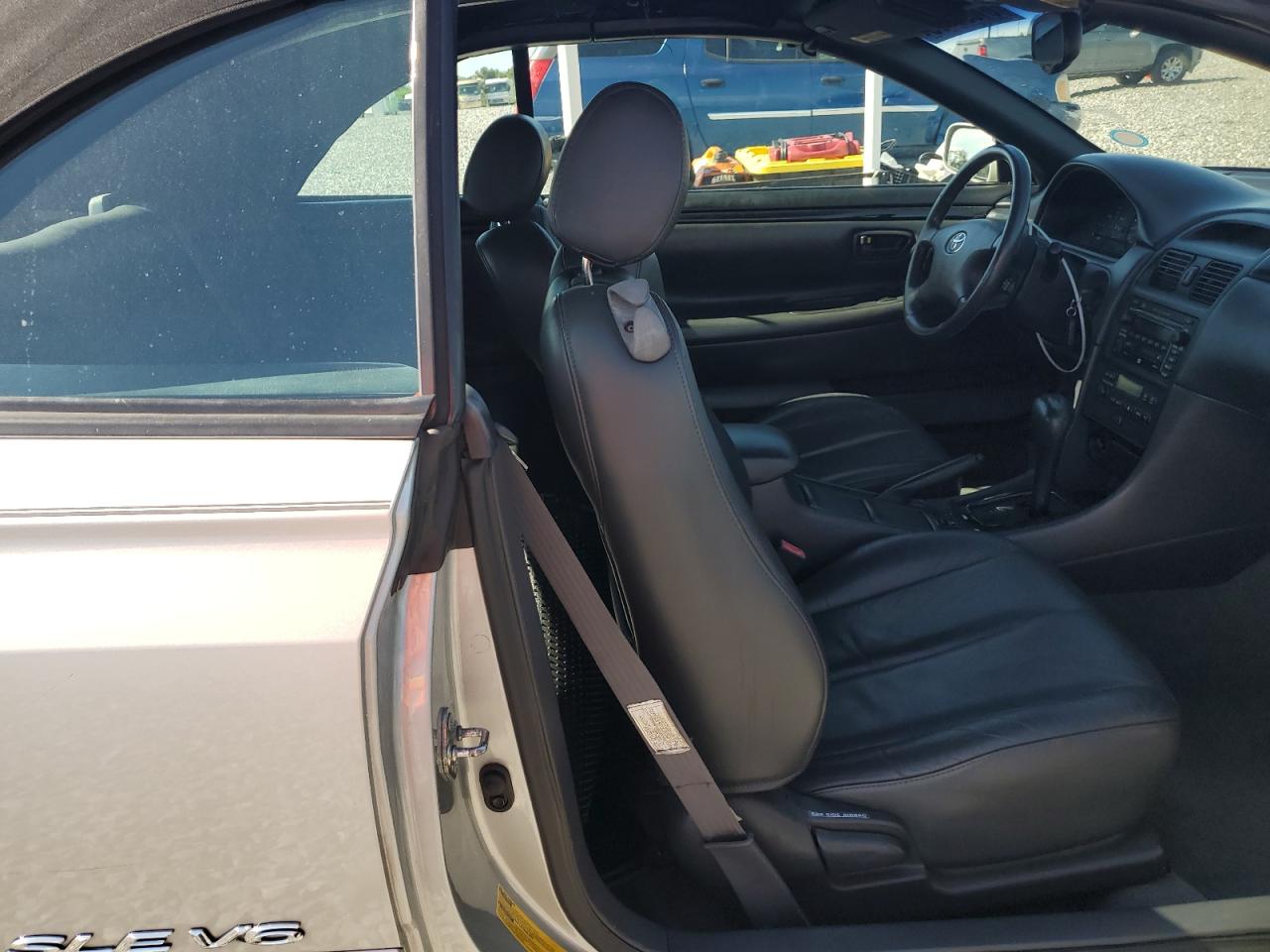 2002 Toyota Camry Solara Se VIN: 2T1FF28P12C885078 Lot: 61082405
