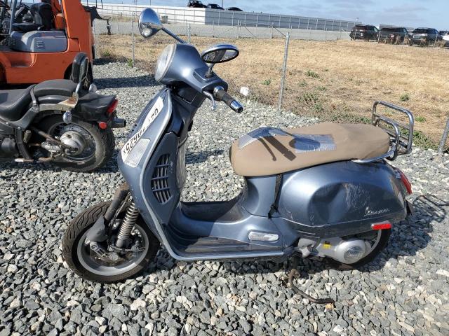 2015 VESPA GTS 300 SUPER  