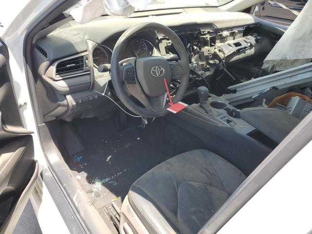  TOYOTA CAMRY 2022 Белы