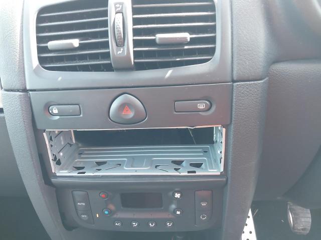 2004 RENAULT CLIO DYNAM
