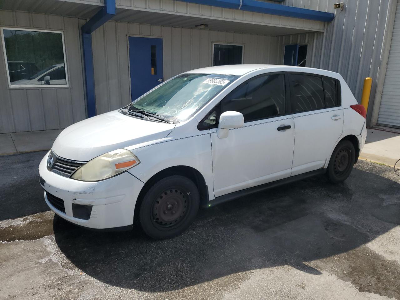 Fort Pierce, FL에서 판매 중인 2007 Nissan Versa S - Rear End