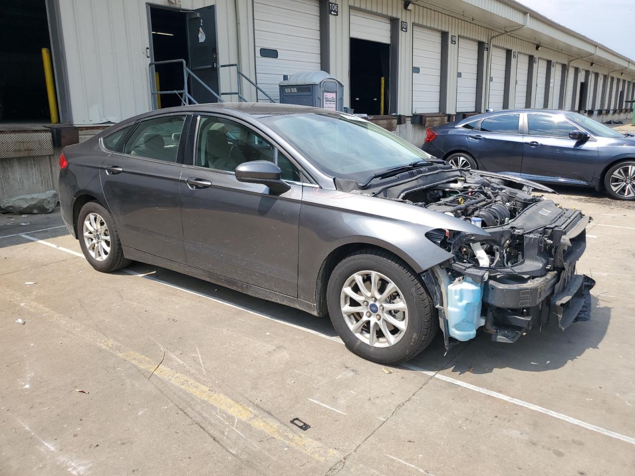 FORD FUSION 2018 VIN 3FA6P0G70JR146818 фото 4