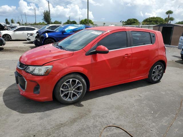 Hatchbacks CHEVROLET SONIC 2017 Red