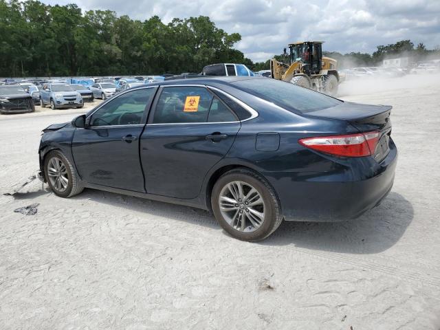  TOYOTA CAMRY 2017 Угольный