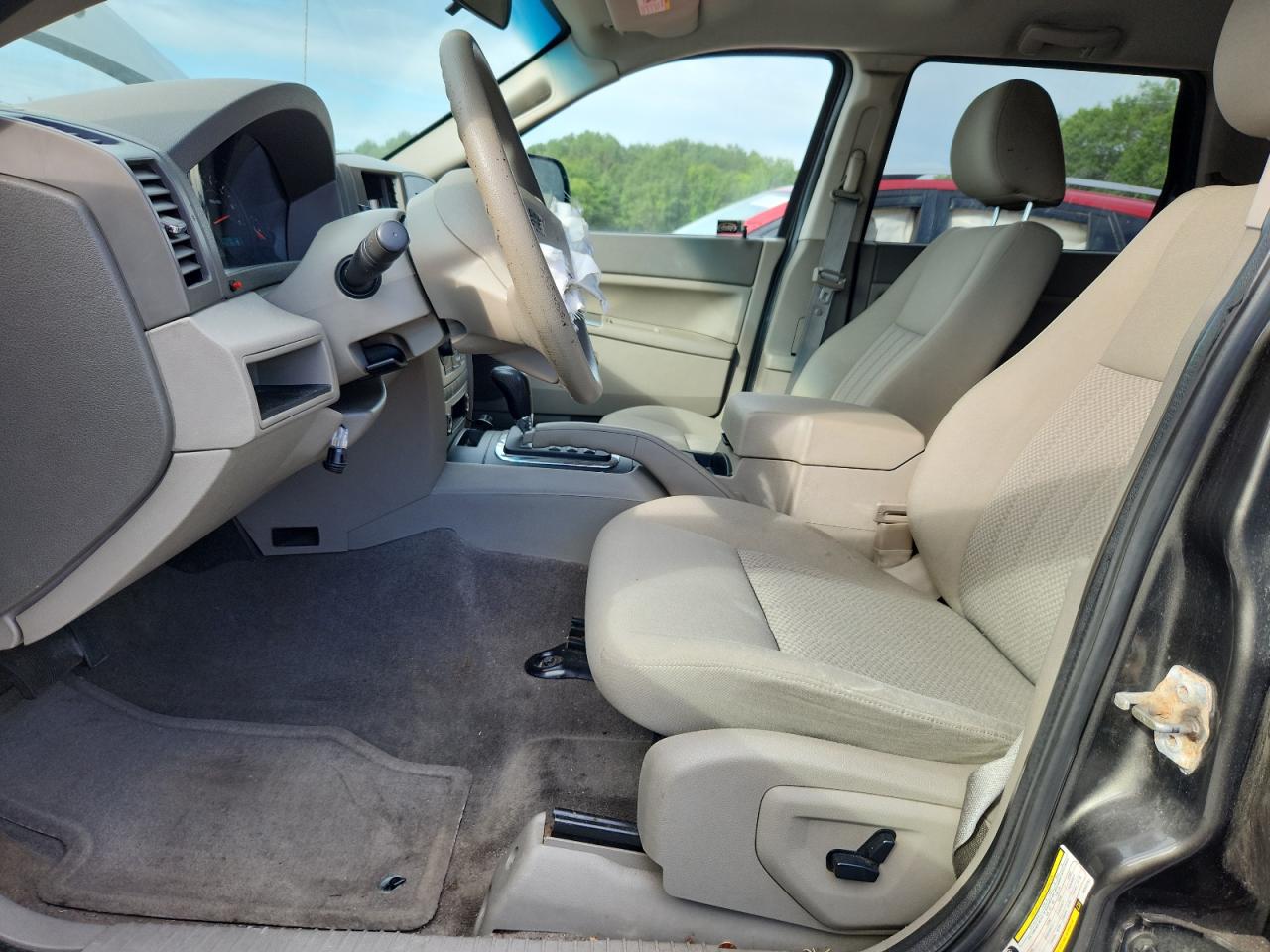 2005 Jeep Grand Cherokee Laredo VIN: 1J4GR48K15C542757 Lot: 61928775