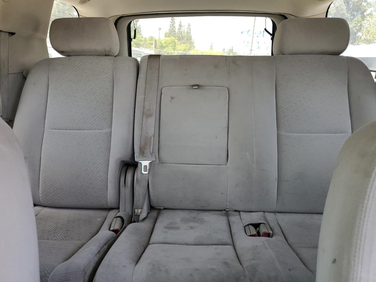 2008 GMC Yukon VIN: 1GKFC13J08J221961 Lot: 61946935