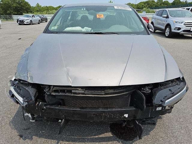  HYUNDAI ELANTRA 2024 Srebrny