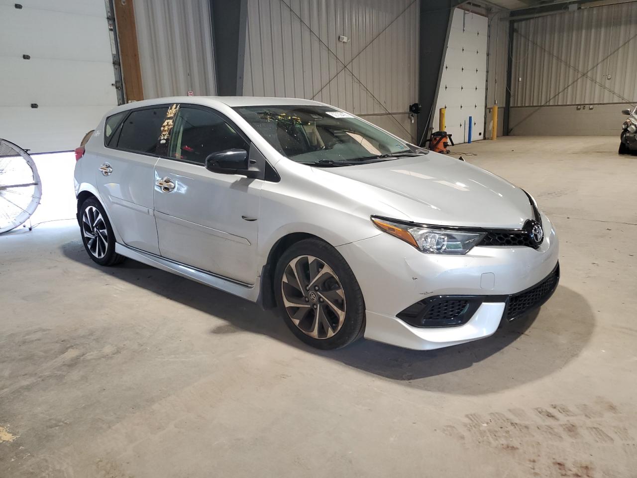 2018 Toyota Corolla Im VIN: JTNKARJE3JJ557609 Lot: 62709405