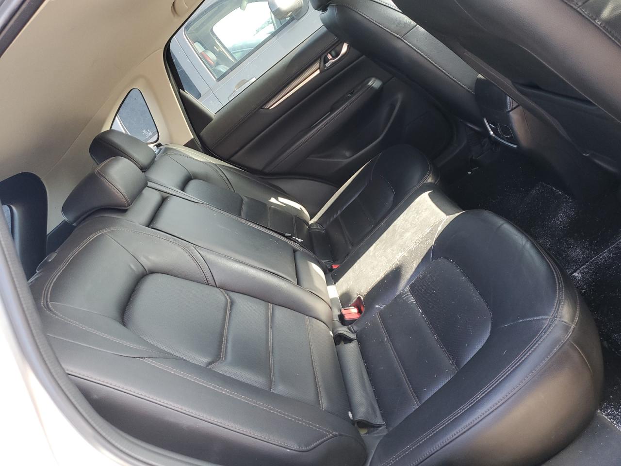 2018 Mazda Cx-5 Grand Touring VIN: JM3KFBDMXJ0373085 Lot: 62190375