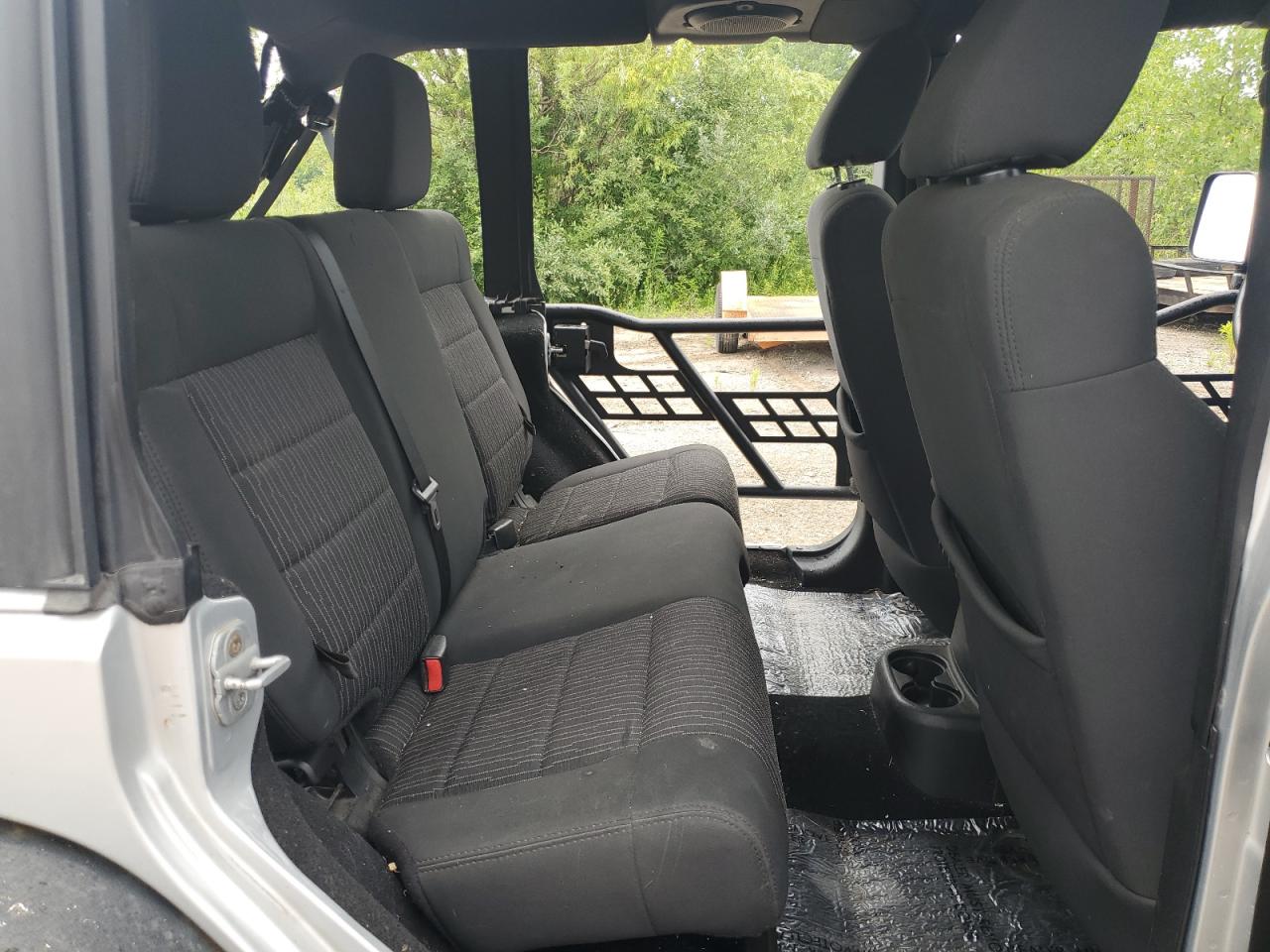 2012 Jeep Wrangler Unlimited Sport VIN: 1C4BJWDG7CL112989 Lot: 62634715