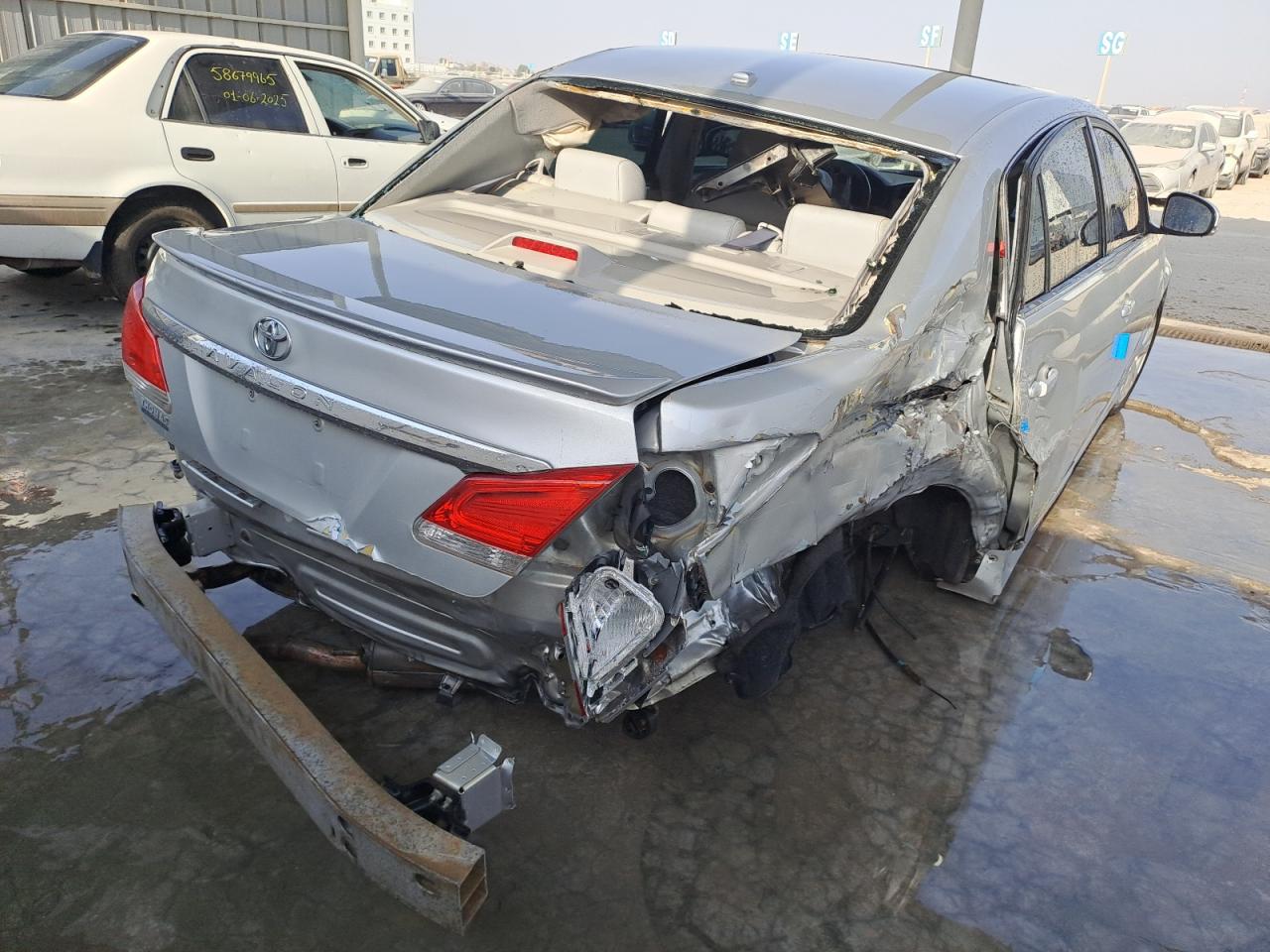 4T1BK3DB4BU424580 - 2001 Toyota Avalon - #58650615